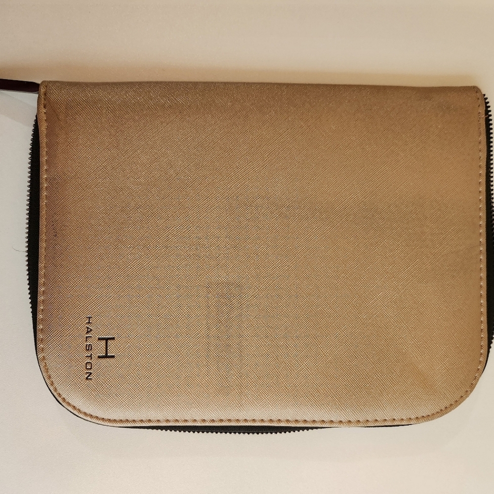 Halston jewelry organizer